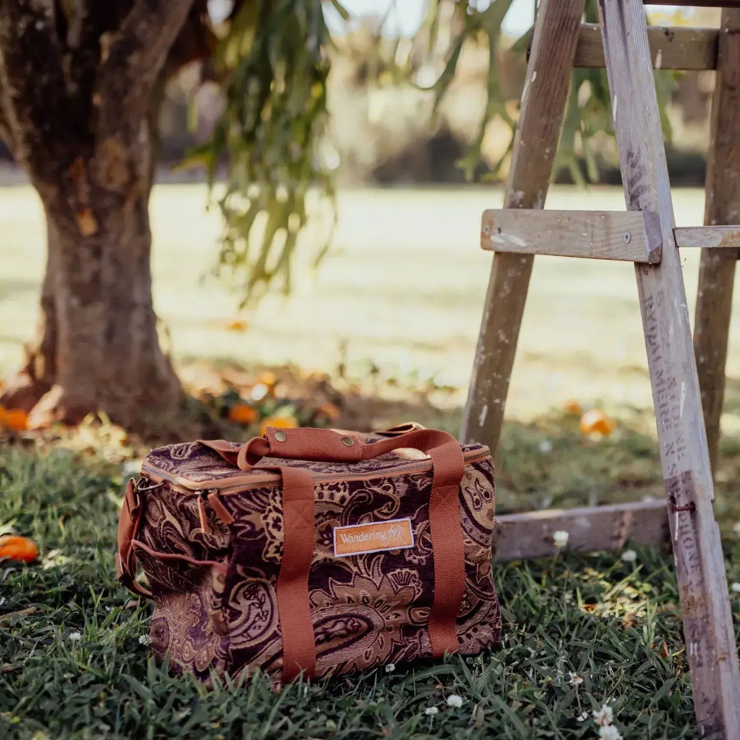 Wandering Folk Acacia Insulated Cooler Bag - Coco (Large) 