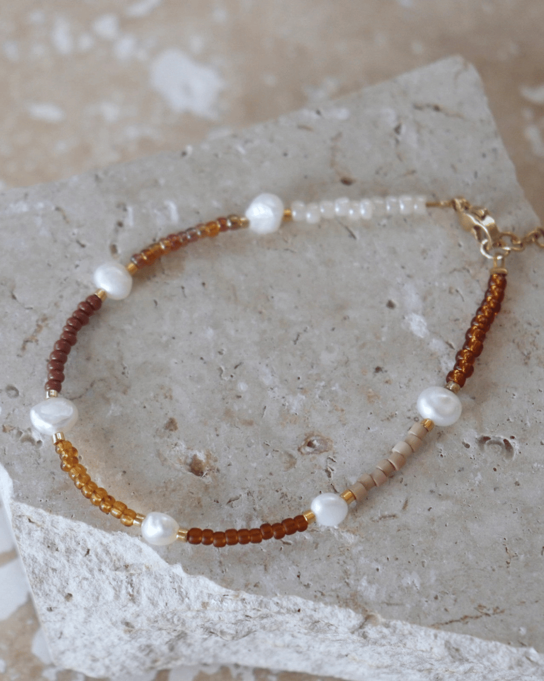 Luna.Foundling ❘ Beaded Bracelet - Mile Coffee (Adult)