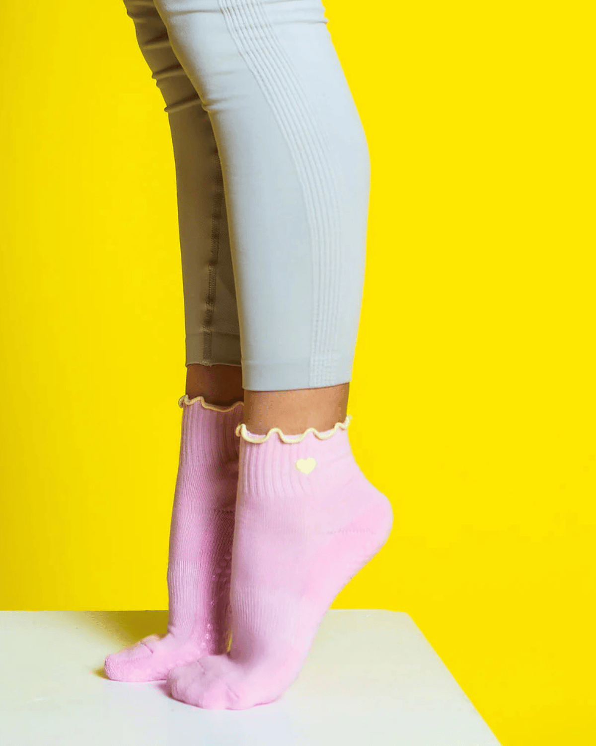 Grippy Socks - Pink + Yellow Frill