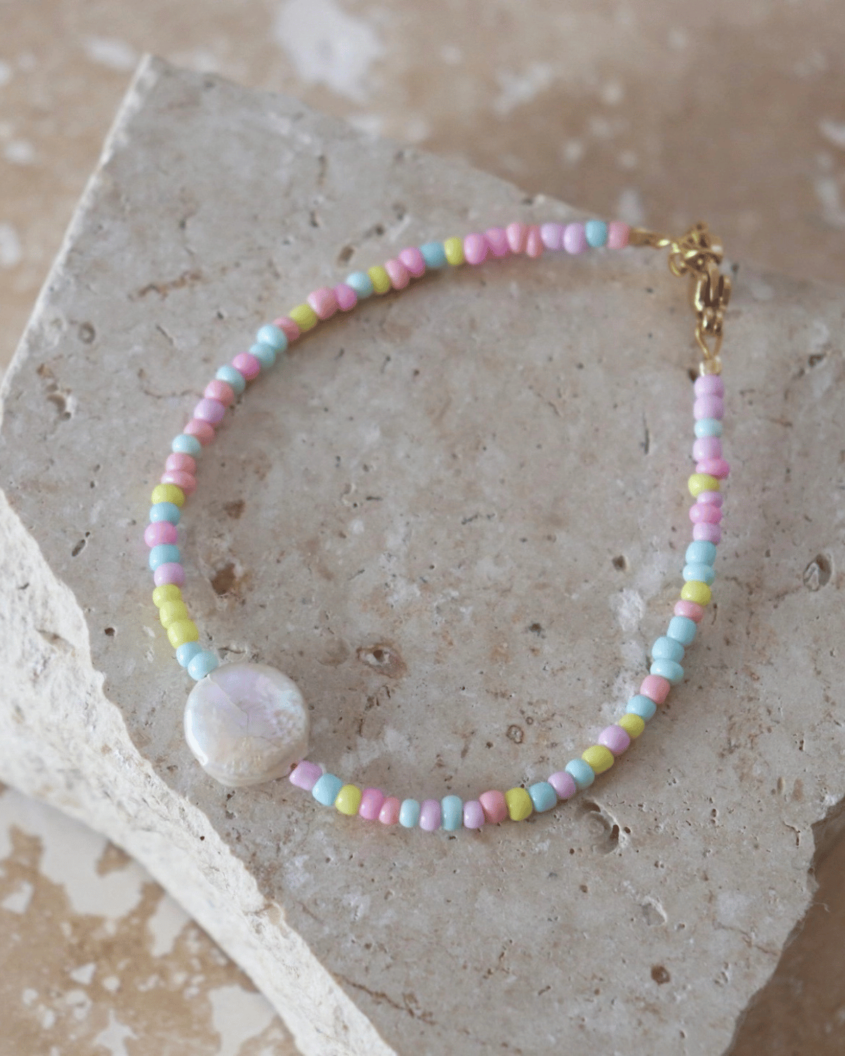 Luna.Foundling ❘ Kids Beaded Bracelet - Twirl 