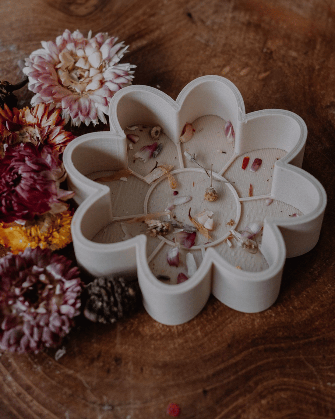 Flower Eco Mould (set of 2) by Kinfolk Pantry 🌼