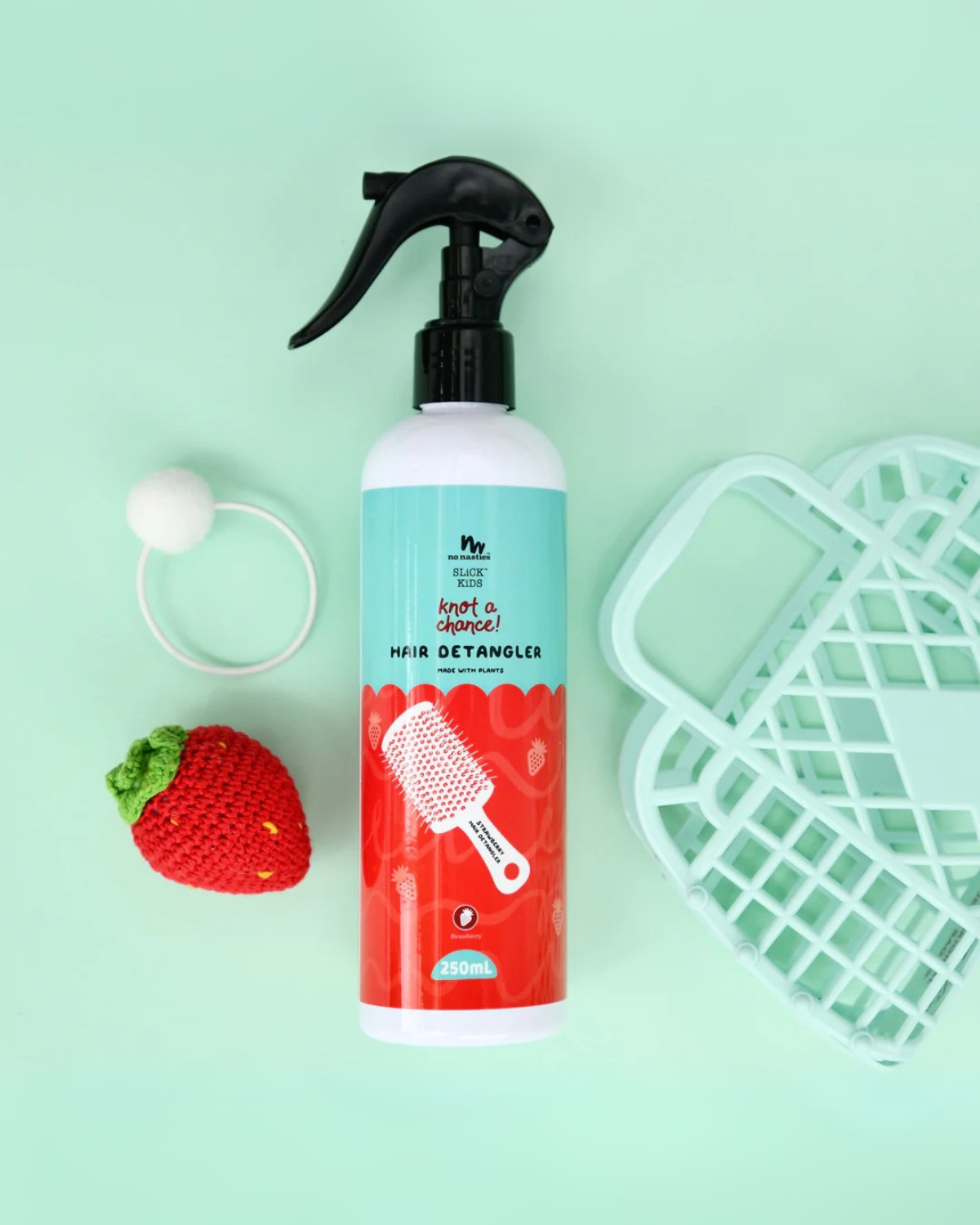 Natural Plant Based Hair Detangler in Strawberry by No Nasties