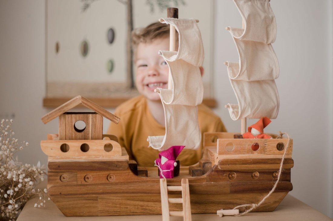 Wooden Pirate Ship toy by Qtoys for Kids