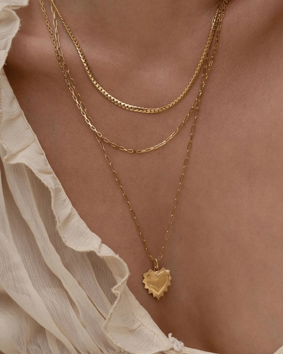 Queen Of Hearts Gold Necklace Arms of Eve ✨