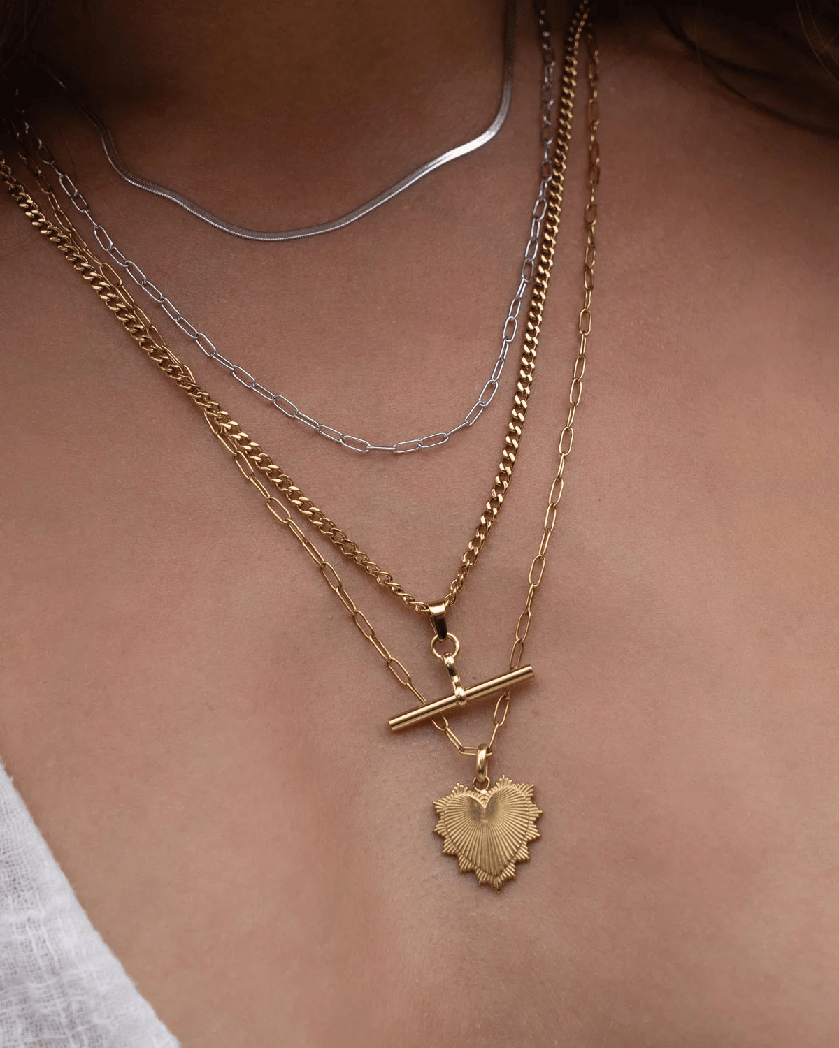 Queen Of Hearts Gold Necklace Arms of Eve ✨