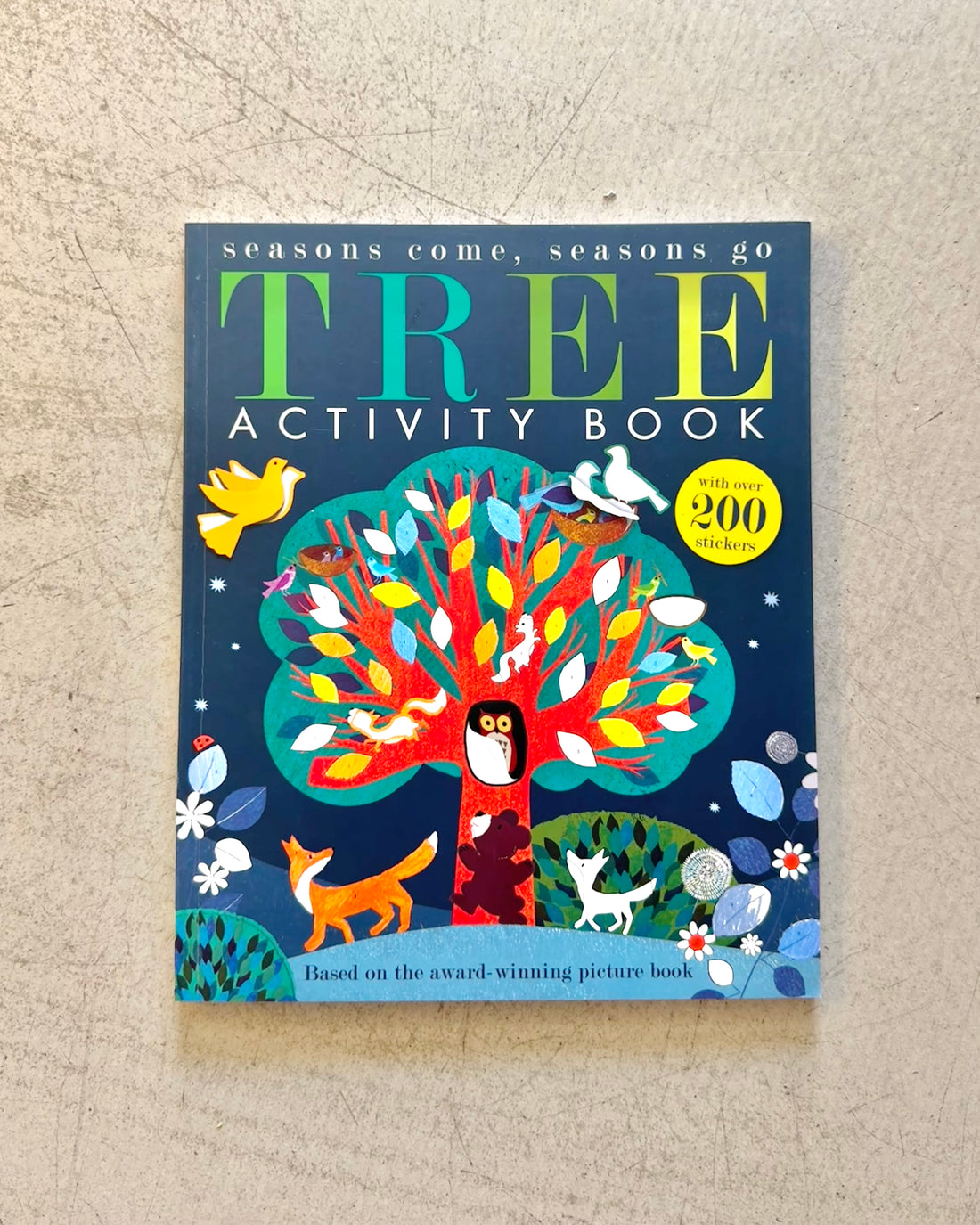 Tree Activity Book by Britta Teckentrup &amp;nbsp;Beth Hamilton 